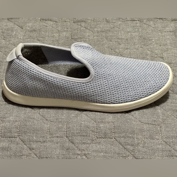 Like new Allbirds Tree Loungers in periwinkle blue - women’s size 9 - Picture 2 of 8